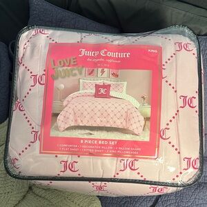 Juicy Couture Pink Comforter Set